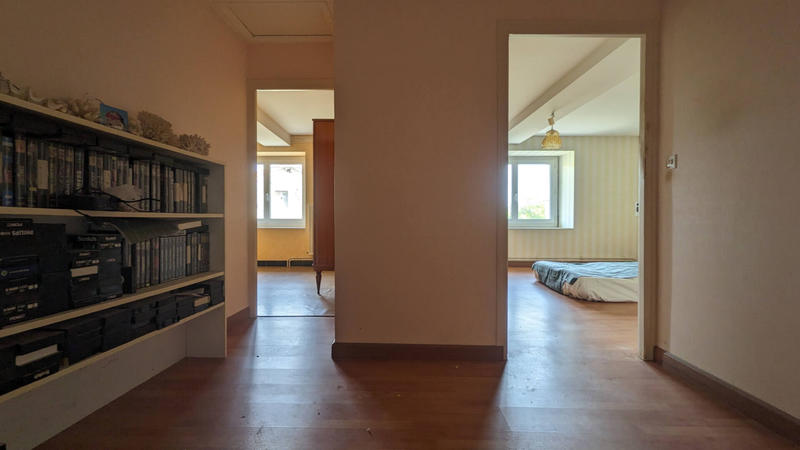 Maison - 189 m² - 9 pièces