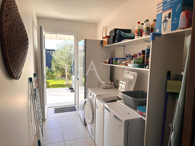 Maison - 96 m² - 4 pièces