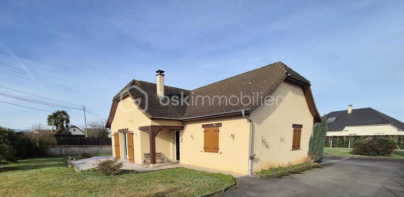 Maison de village - 90 m² - 3 pièces