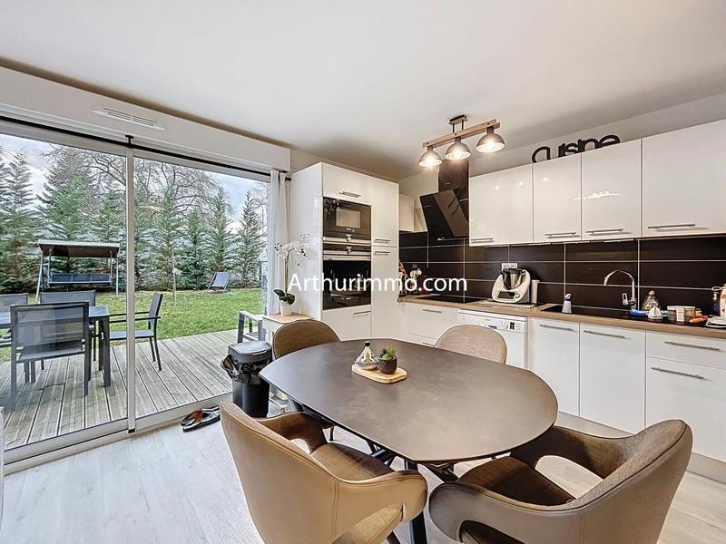 Maison - 95 m² - 5 pièces