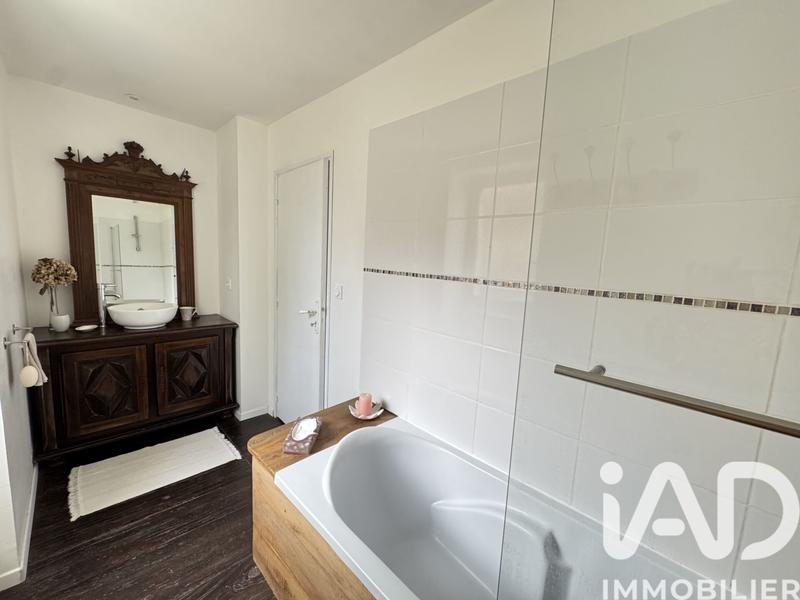 Maison - 127 m² - 6 pièces