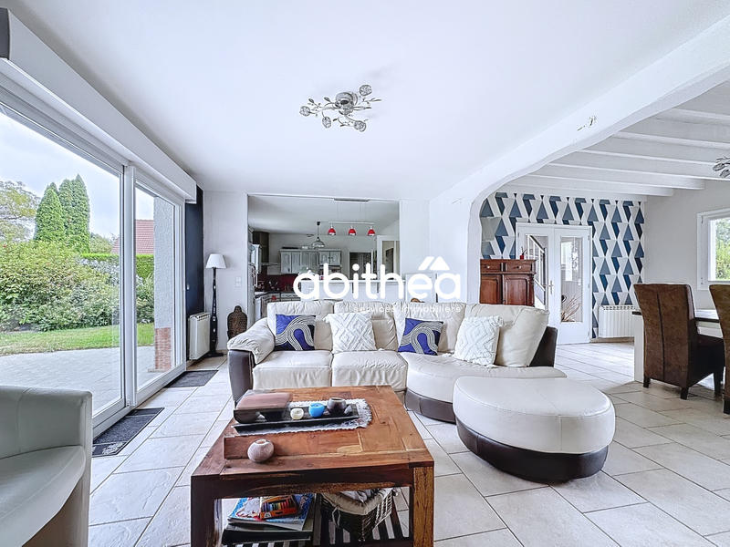 Maison - 188 m² - 8 pièces