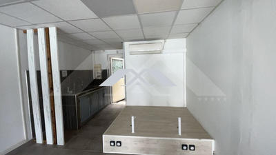 Fonds de commerce - Local commercial - 34 m²