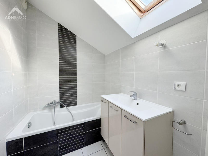 Maison - 136 m² - 6 pièces