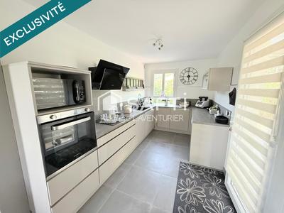 Villa - 140 m² - 5 pièces