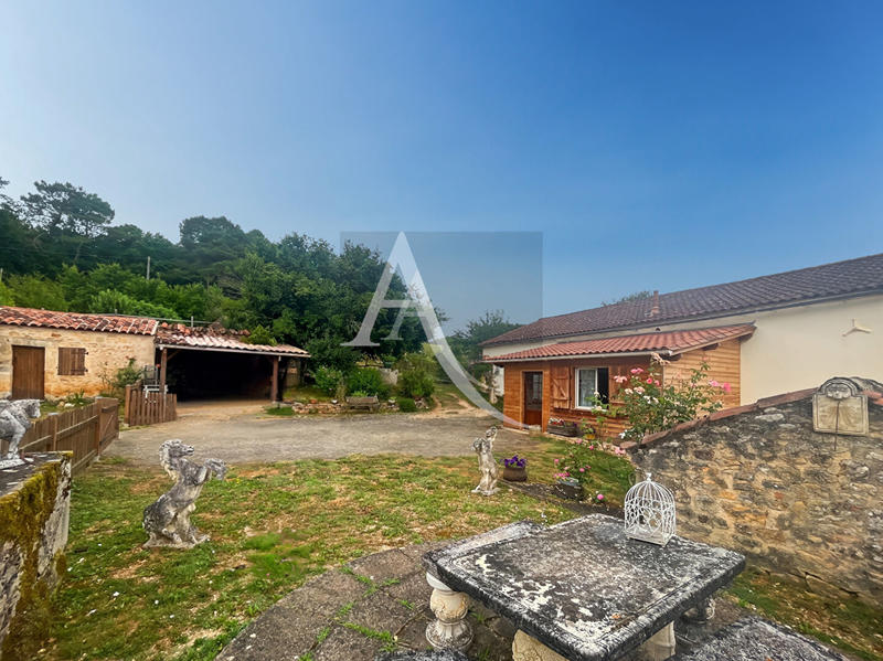 Maison - 91 m² - 5 pièces