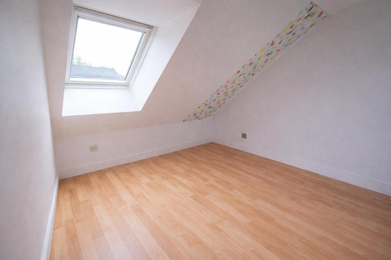 Maison - 106 m² - 6 pièces