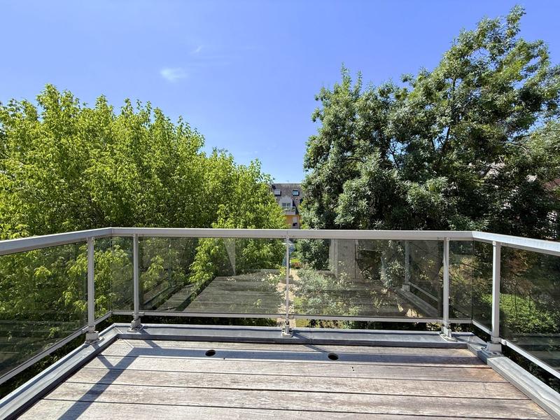 Appartement - 272 m² - 6 pièces