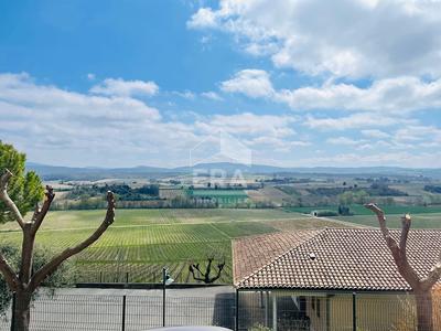 Maison - 206 m² - 6 pièces