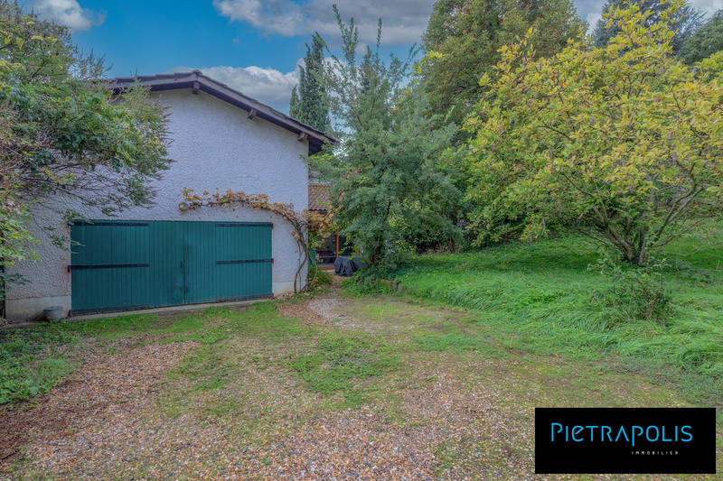 Maison - 186 m² - 7 pièces