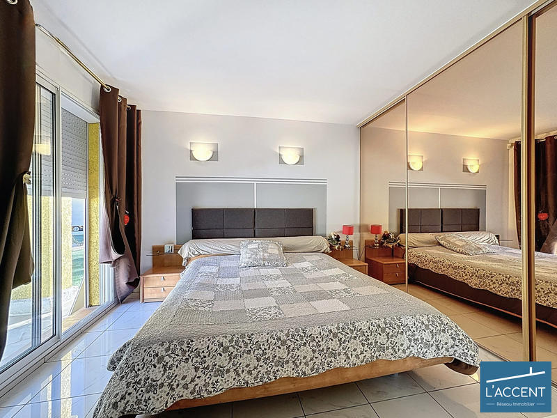 Maison - 163 m² - 6 pièces