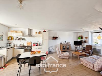 Appartement - 62 m² - 4 pièces