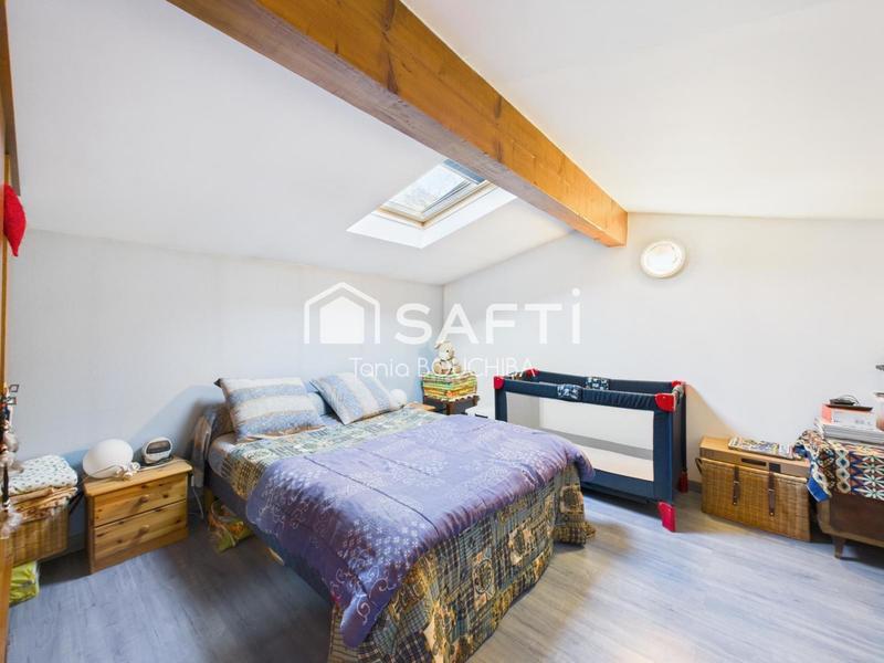 Maison - 103 m² - 5 pièces