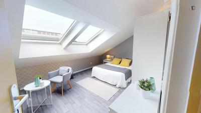 Chambre - 18 m² - 3 pièces