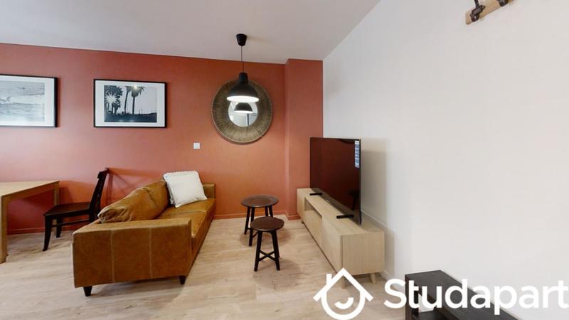 Chambre - 10 m² - 1 pièce