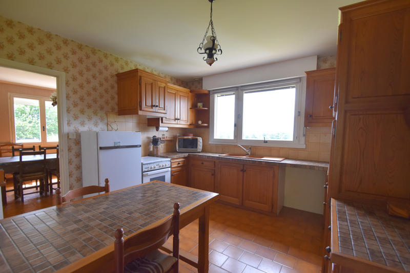 Maison - 140 m² - 4 pièces