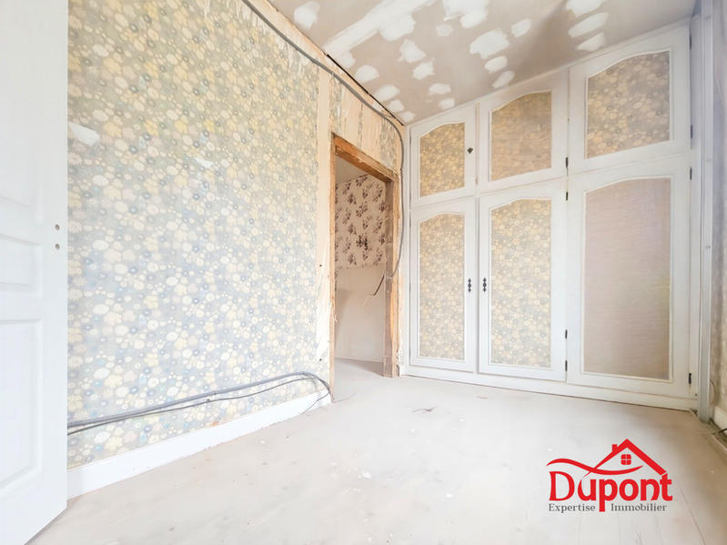 Maison - 112 m² - 8 pièces