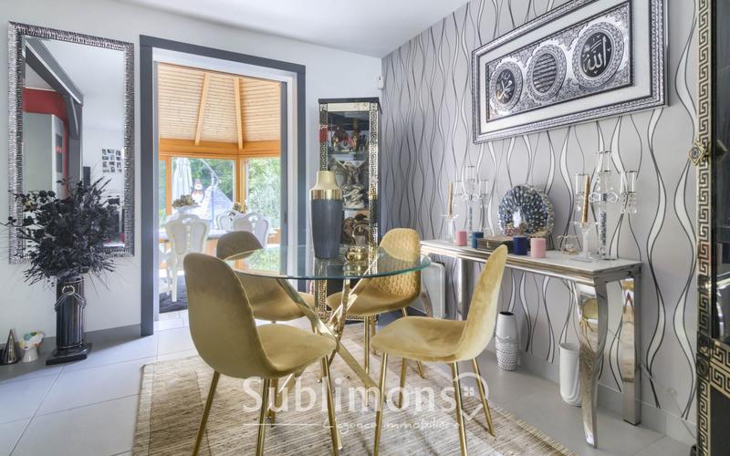 Maison - 120 m² - 5 pièces