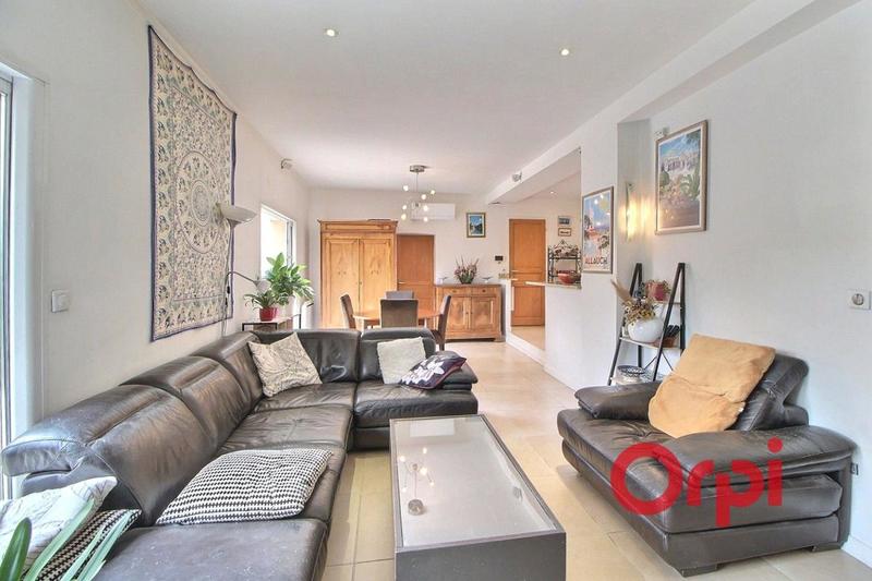 Maison - 128 m² - 6 pièces