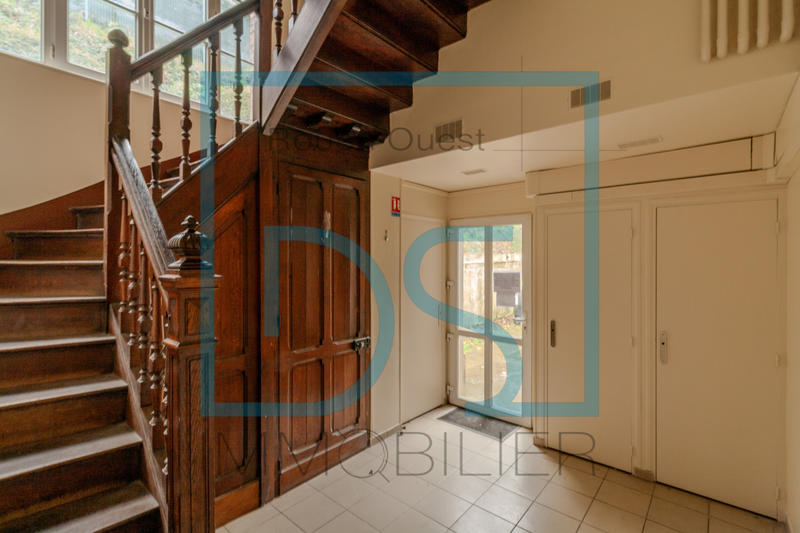 Immeuble - 453 m² - 20 pièces