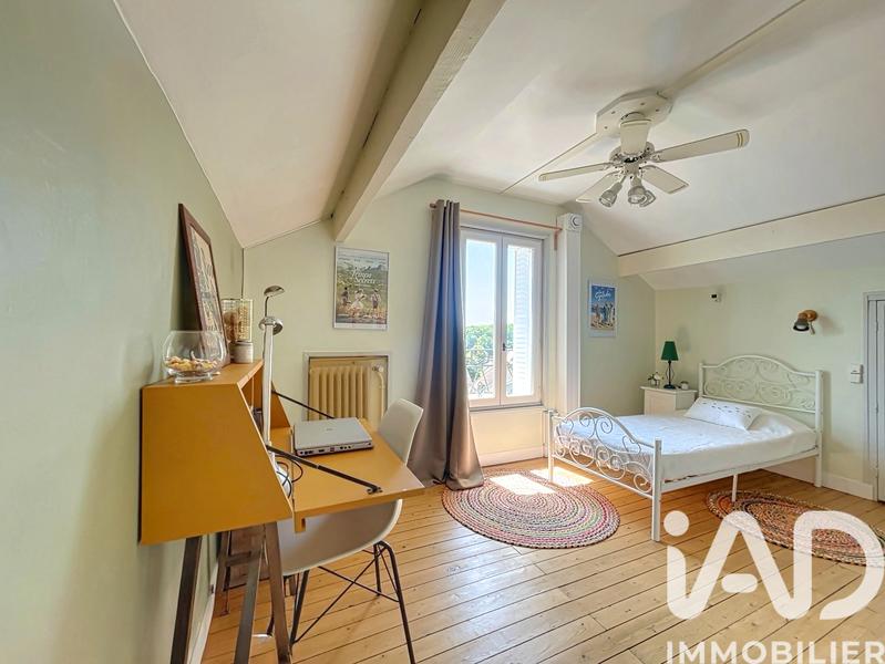 Maison - 133 m² - 7 pièces