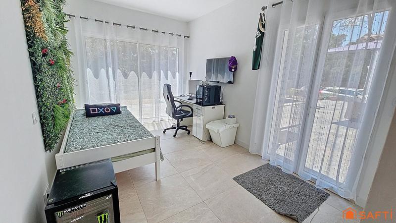 Maison - 164 m² - 7 pièces