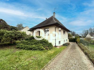 Maison - 162 m² - 4 pièces