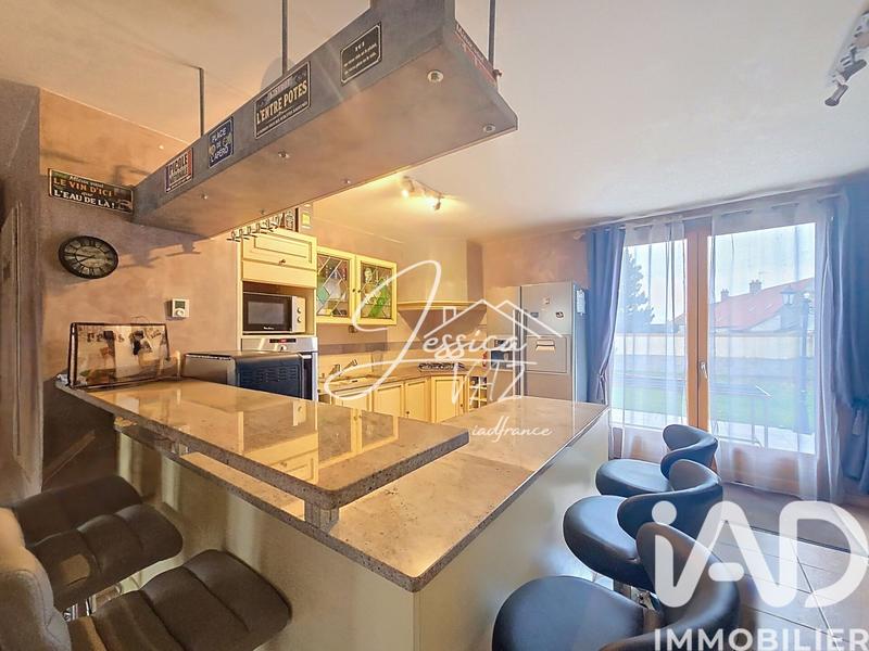 Maison - 104 m² - 4 pièces