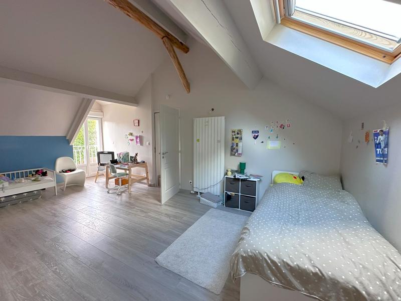 Maison - 190 m² - 6 pièces