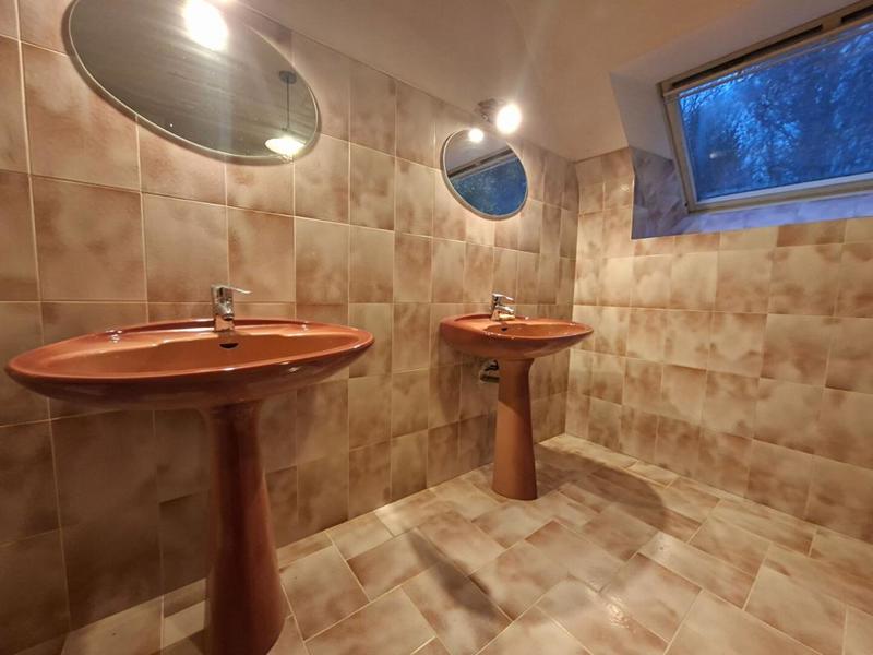 Propriété - 7 pièces