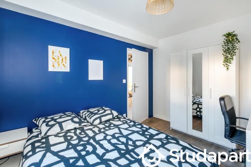 Chambre - 11 m² - 1 pièce