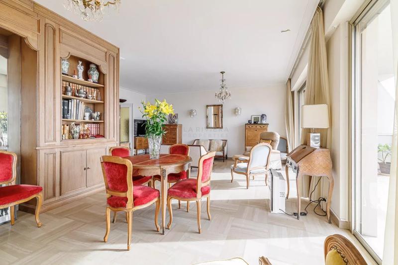 Viager - Appartement - 99 m² - 3 pièces