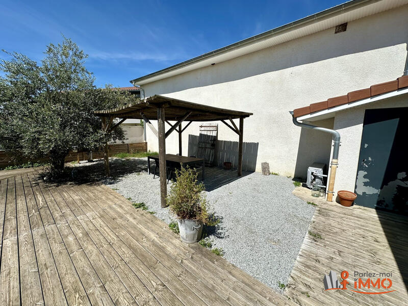 Villa - 185 m² - 6 pièces