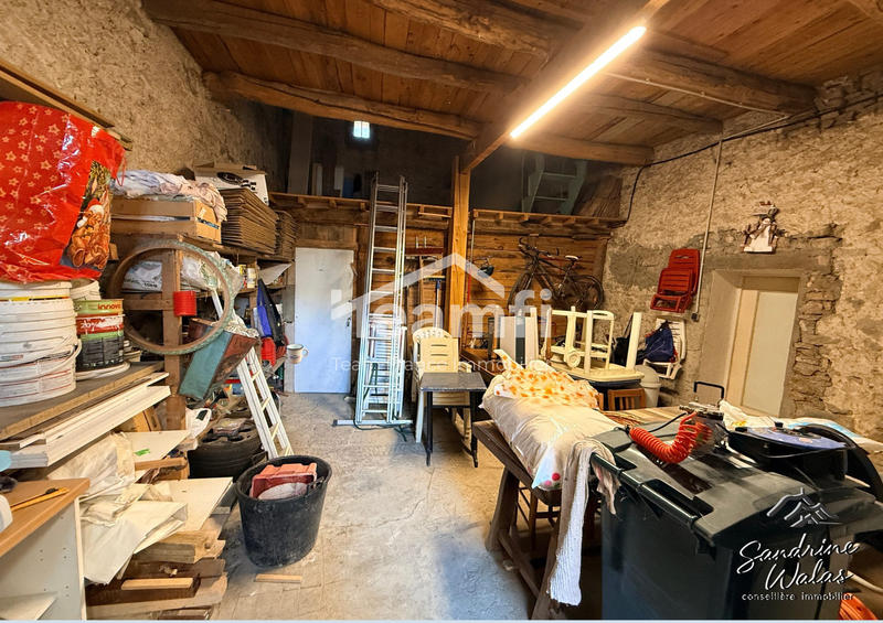 Maison - 151 m² - 6 pièces