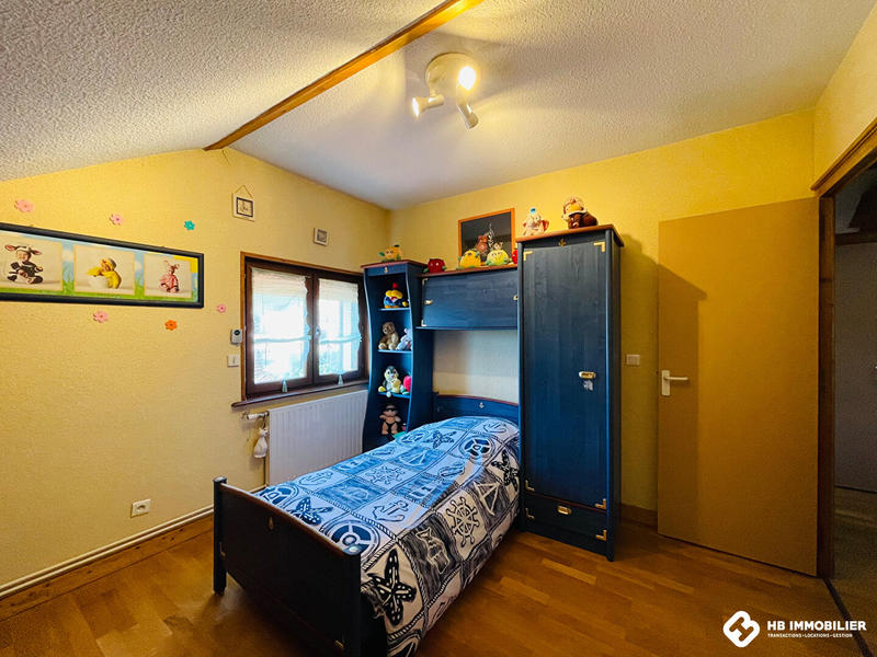 Maison - 196 m² - 11 pièces