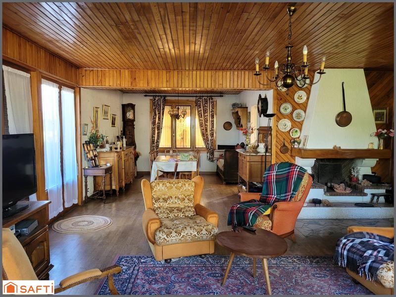 Maison - 140 m² - 6 pièces