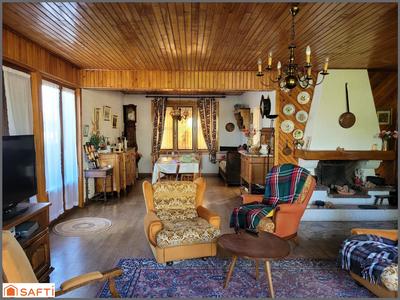 Maison - 140 m² - 6 pièces