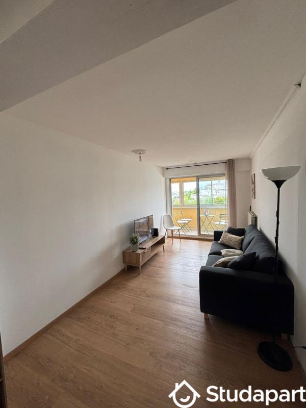 Chambre - 12 m² - 1 pièce