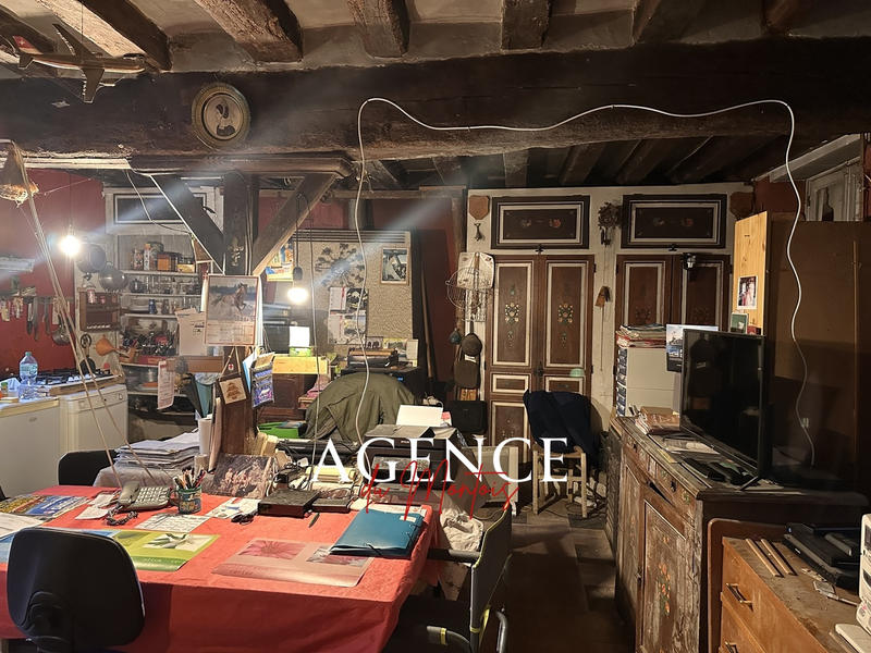 Maison - 169 m² - 10 pièces