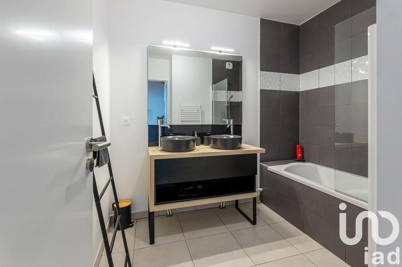 Appartement - 109 m² - 4 pièces