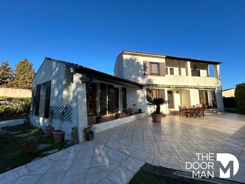 Villa - 150 m² - 5 pièces