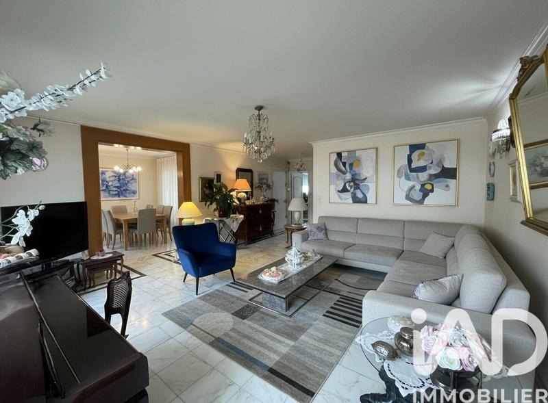 Appartement - 119 m² - 6 pièces