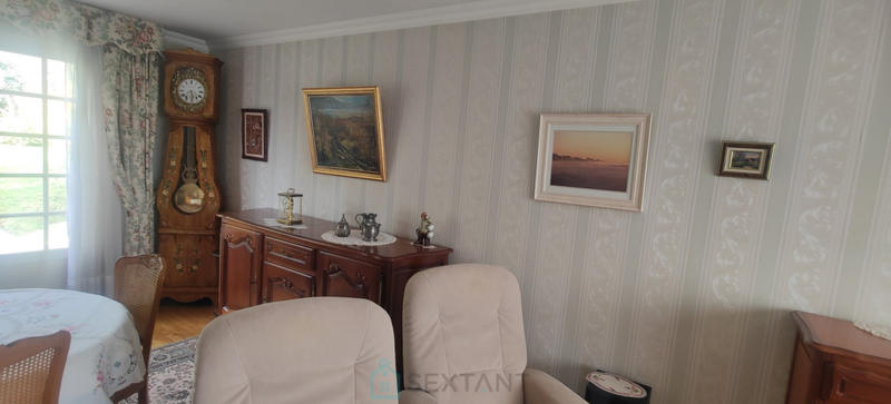 Maison - 98 m² - 6 pièces