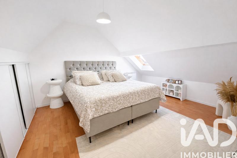 Maison - 115 m² - 5 pièces