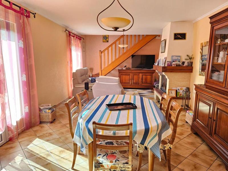 Maison - 139 m² - 7 pièces