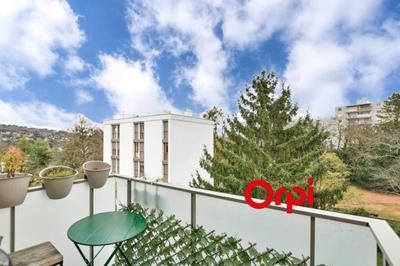 Appartement - 68 m² - 4 pièces