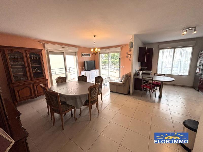 Appartement - 80 m² - 4 pièces