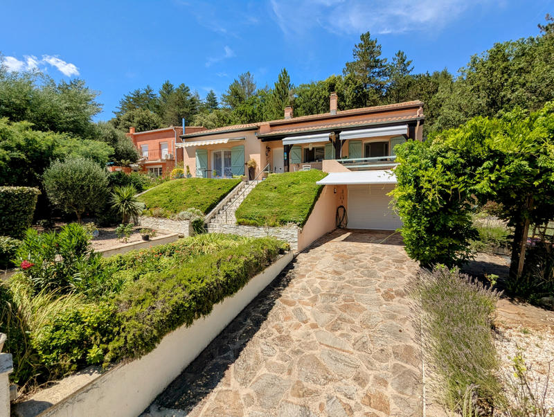 Villa - 106 m² - 5 pièces