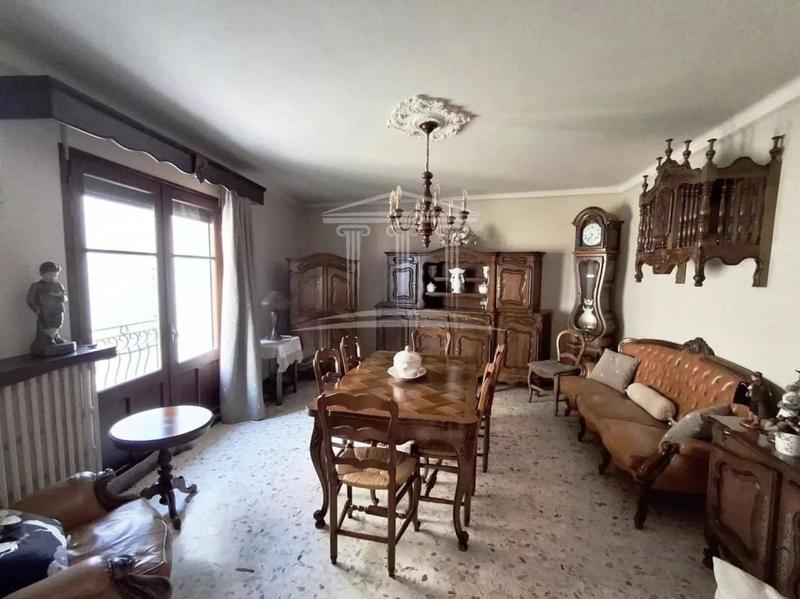 Maison - 90 m² - 3 pièces