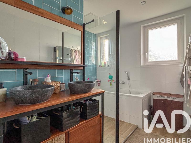 Maison - 98 m² - 4 pièces